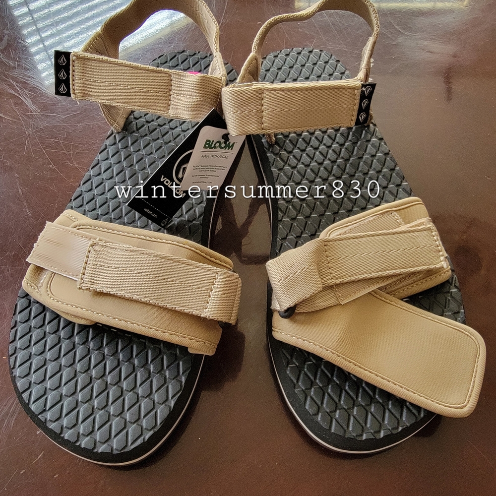 Men's Velcom Trail Sandals Dessert Sand  Size 11 NWT Ecofriendly